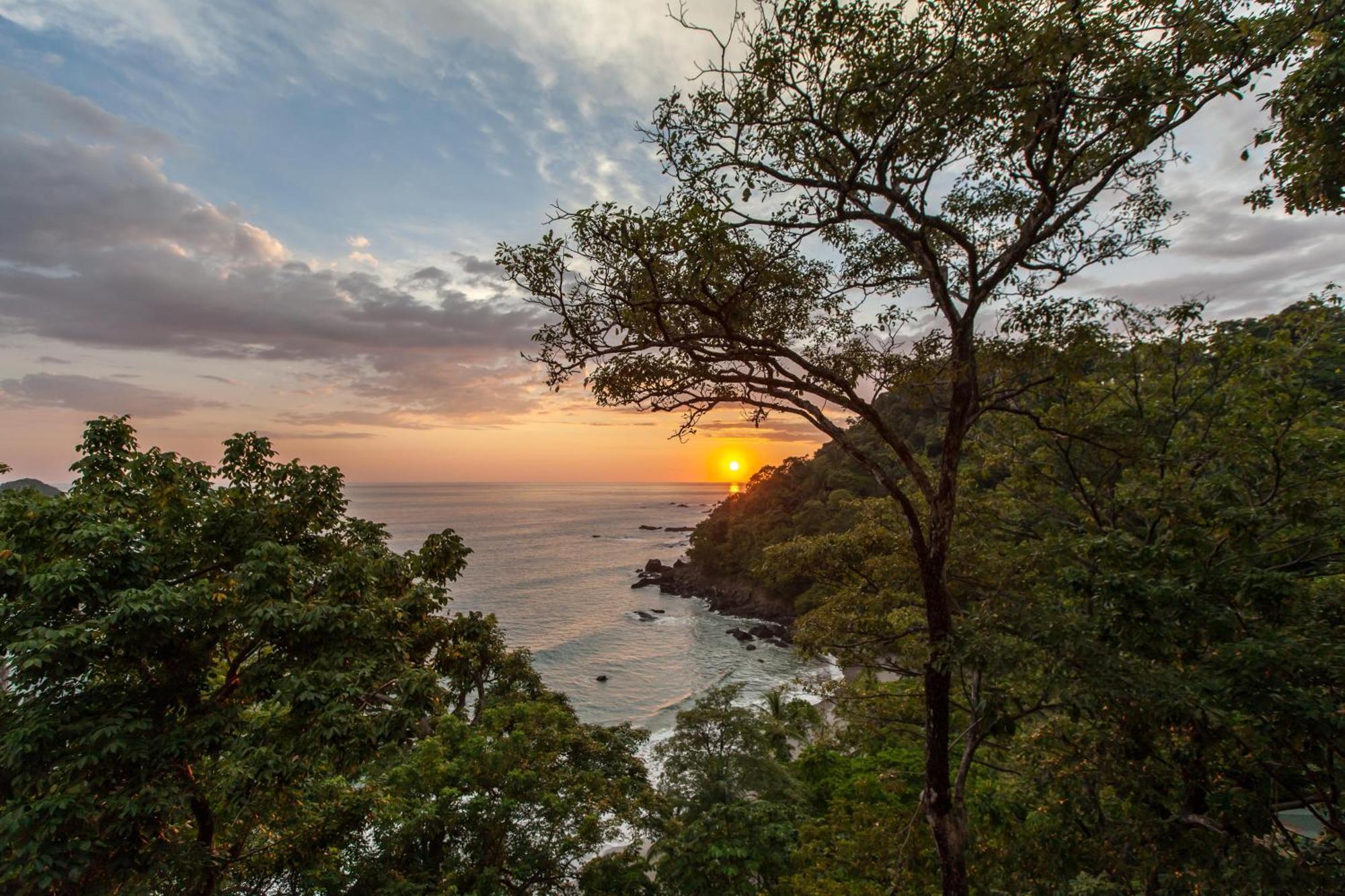 Arenas Del Mar Beachfront & Rainforest Resort Member Of The Cayuga Collection Manuel Antonio Exterior photo
