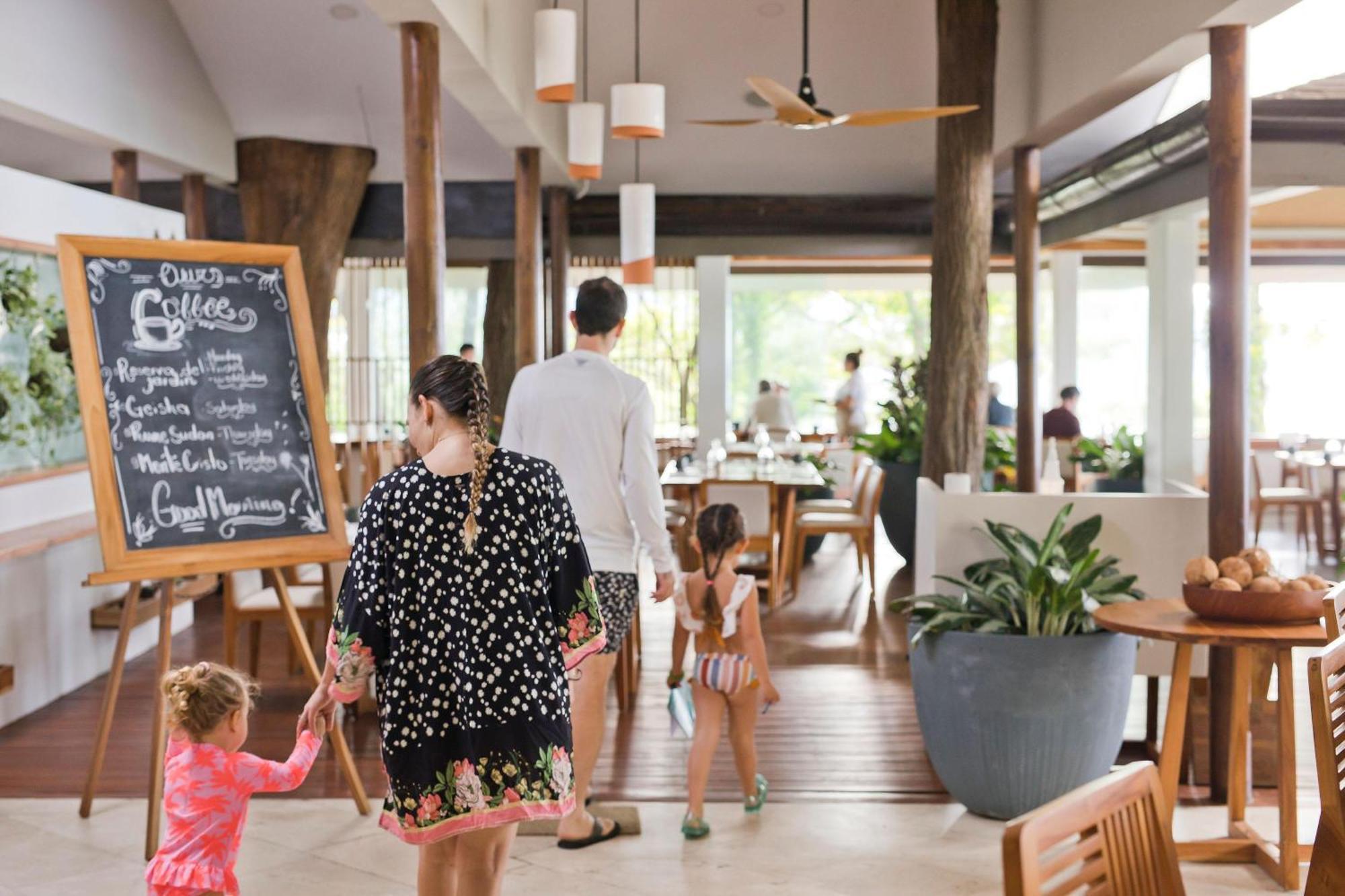 Arenas Del Mar Beachfront & Rainforest Resort Member Of The Cayuga Collection Manuel Antonio Exterior photo